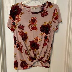 Floral knot tee